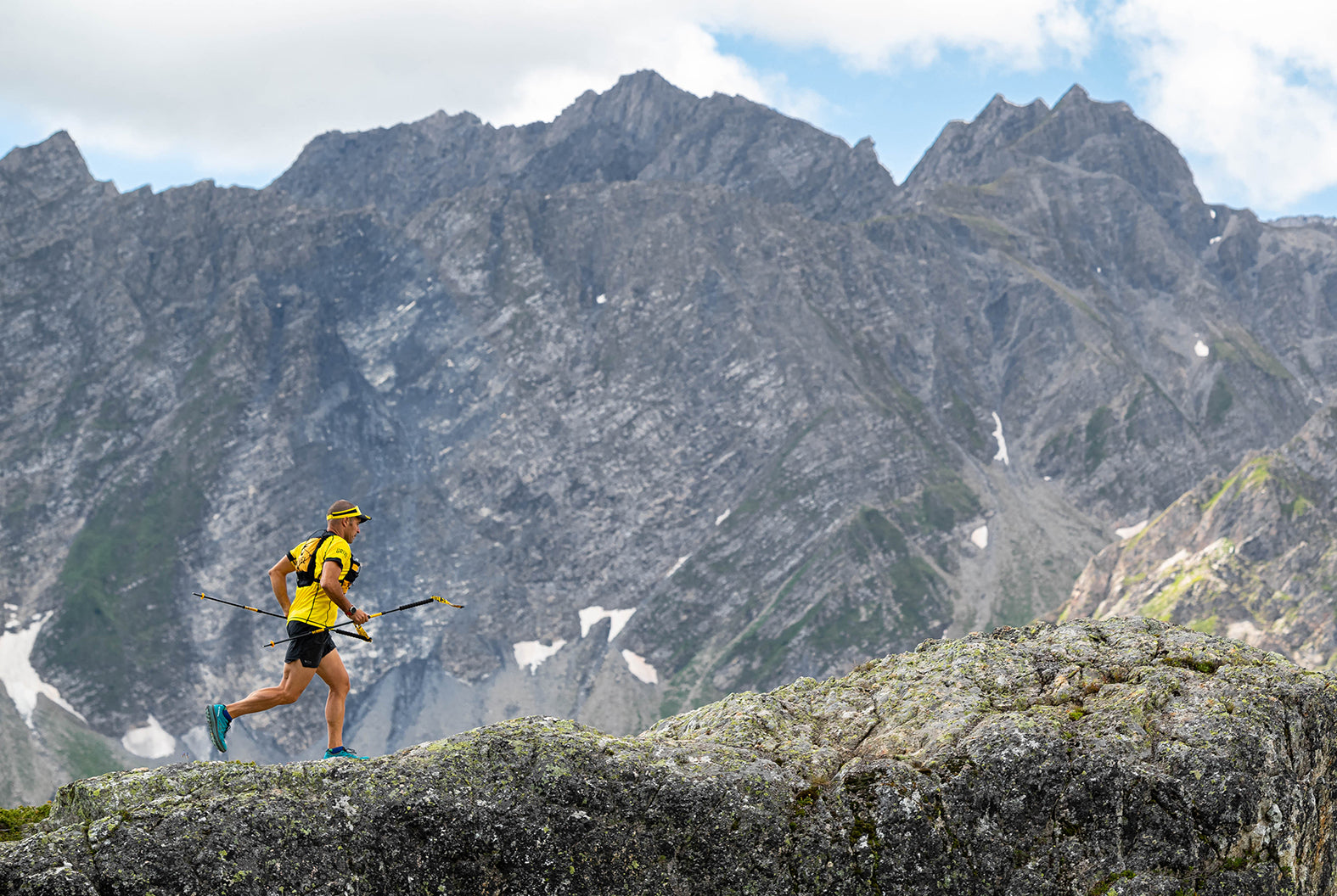 Mountain Runner EVO 10 Lifestyle Image - Grivel