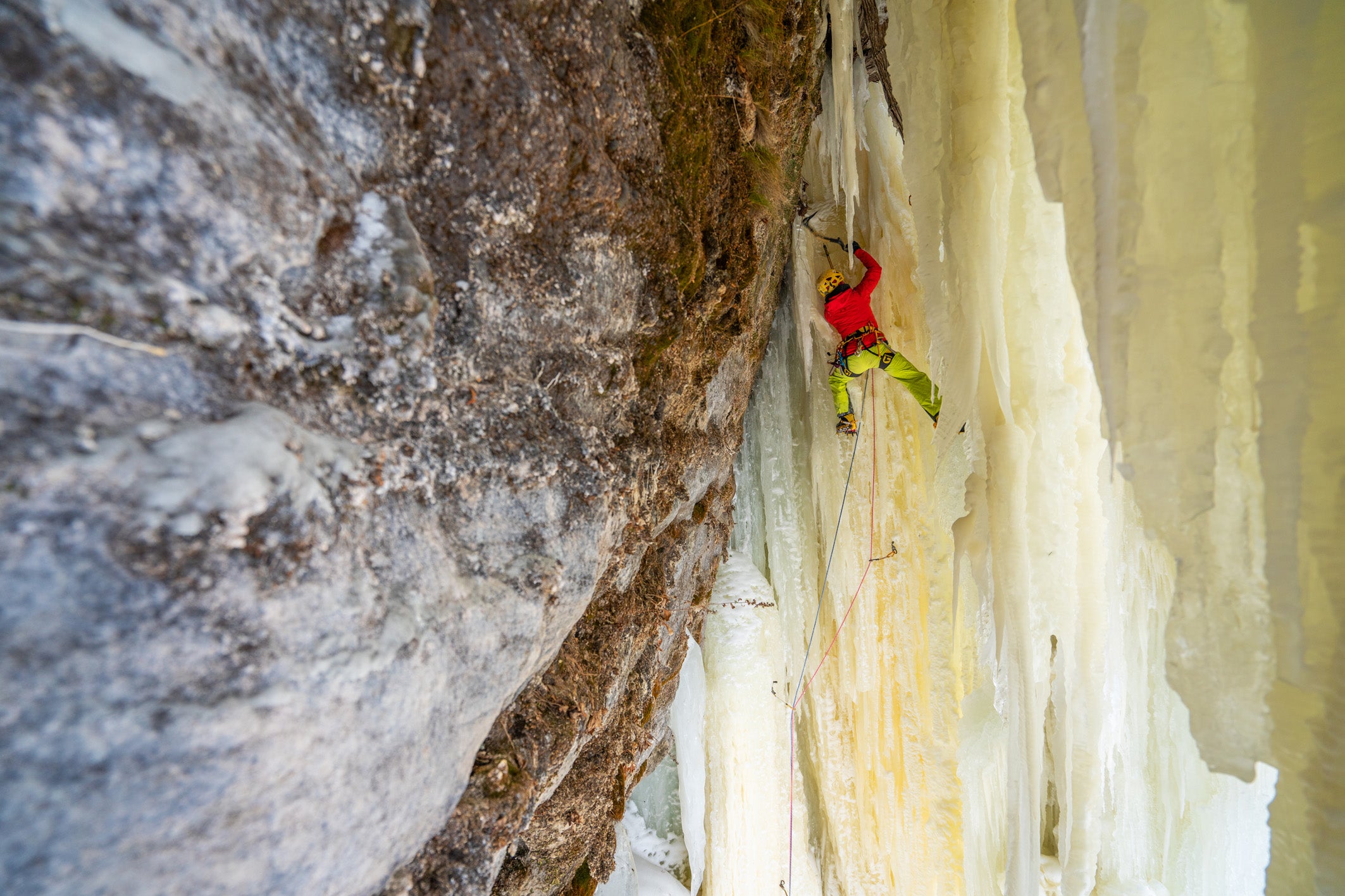 Dark Machine X Lifestyle Image Climbing - Grivel