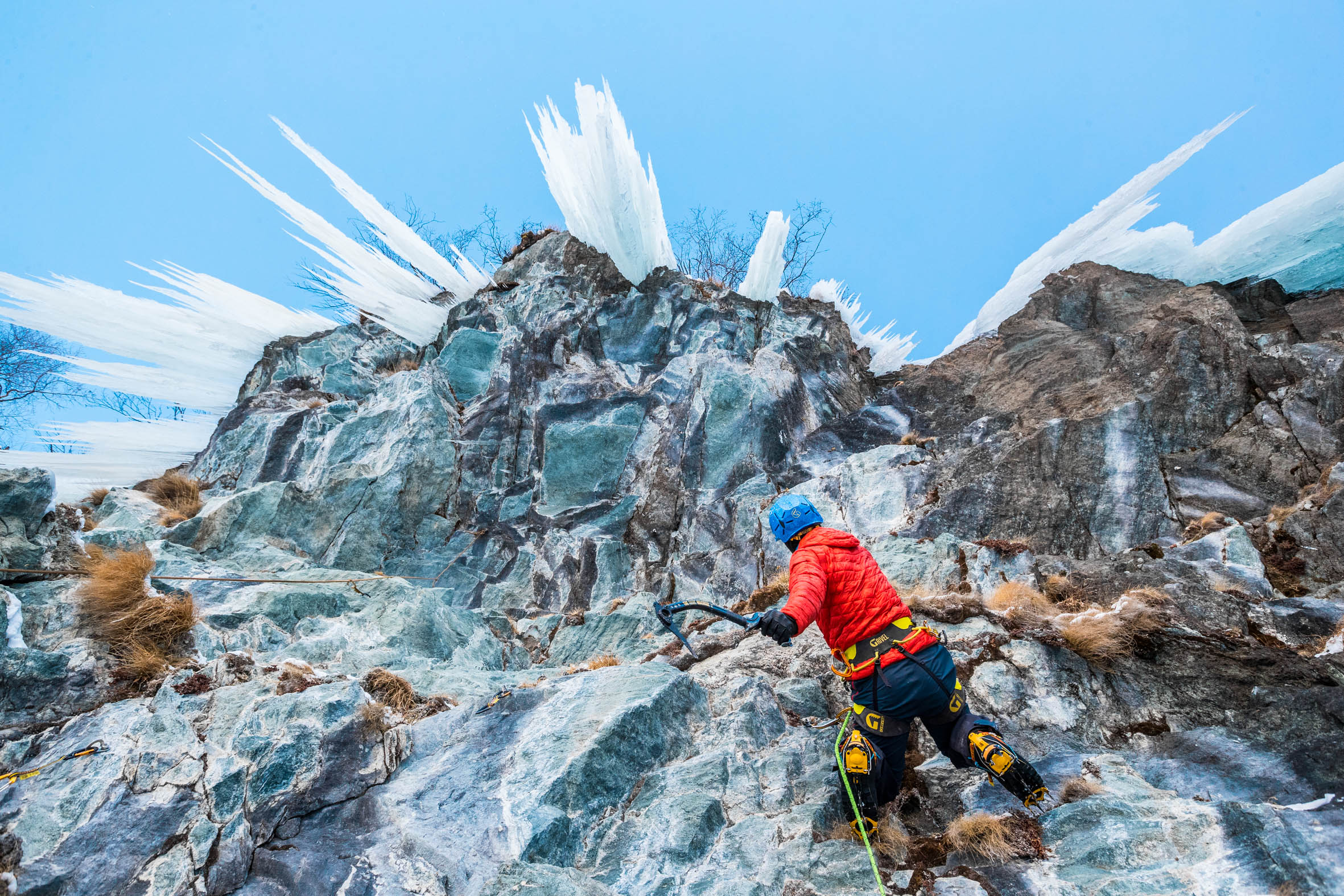 Dark Machine X Lifestyle Image Climbing Top - Grivel