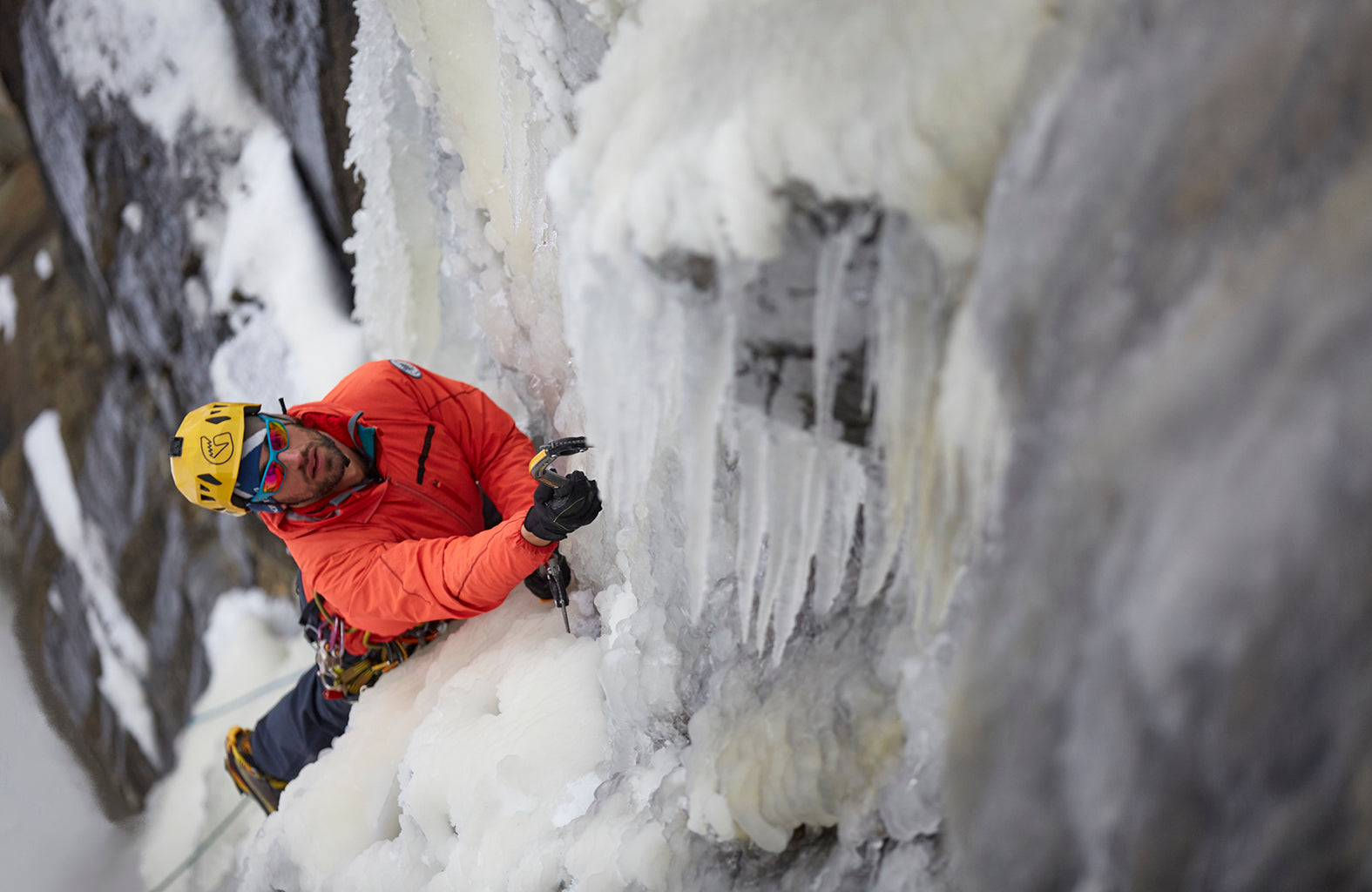 North Machine Carbon Lifestyle Image 3 - Grivel