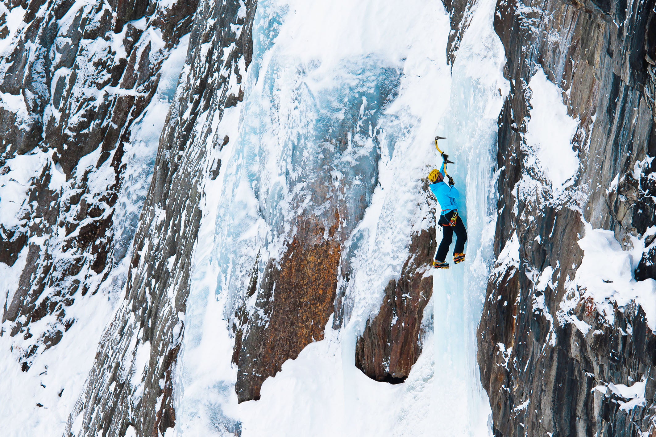 Tech Machine Lifestyle Image Climbing - Grivel