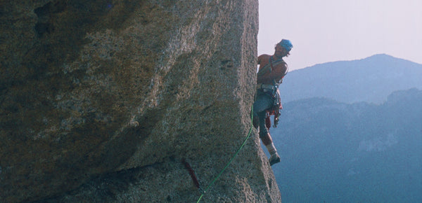The dawn of sport climbing in Aosta Valley. Memories of a protagonist by Guido Azzalea